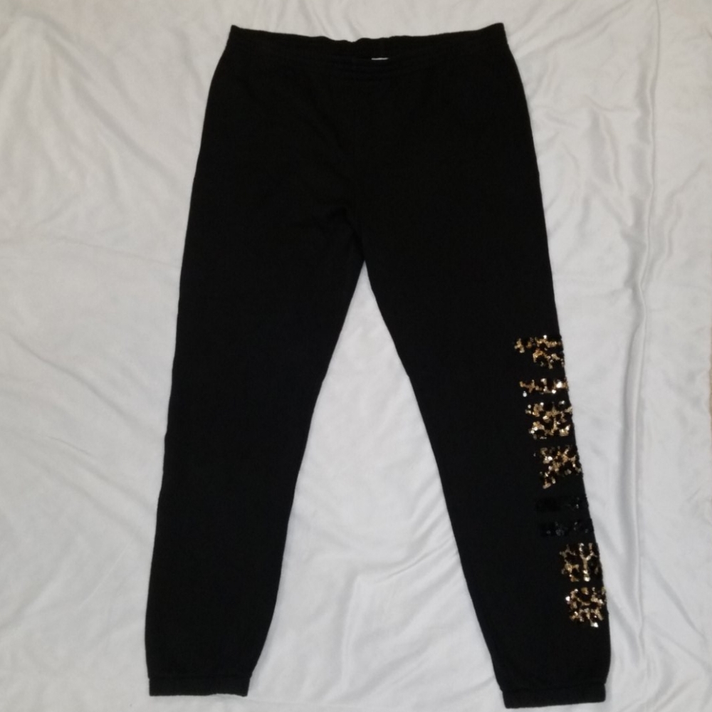 VS PINK SWEATPANTS
